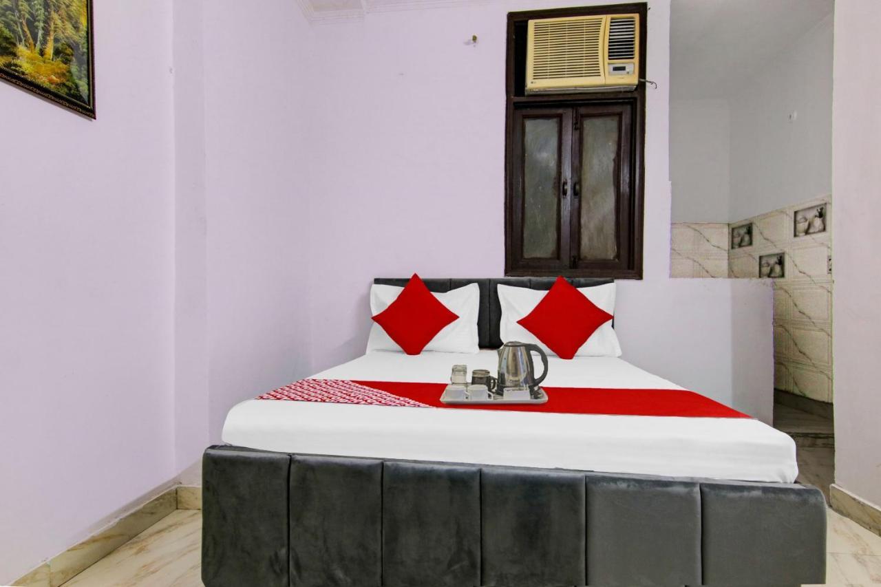 Hotel O Chaudhary Villa New Delhi Exterior photo
