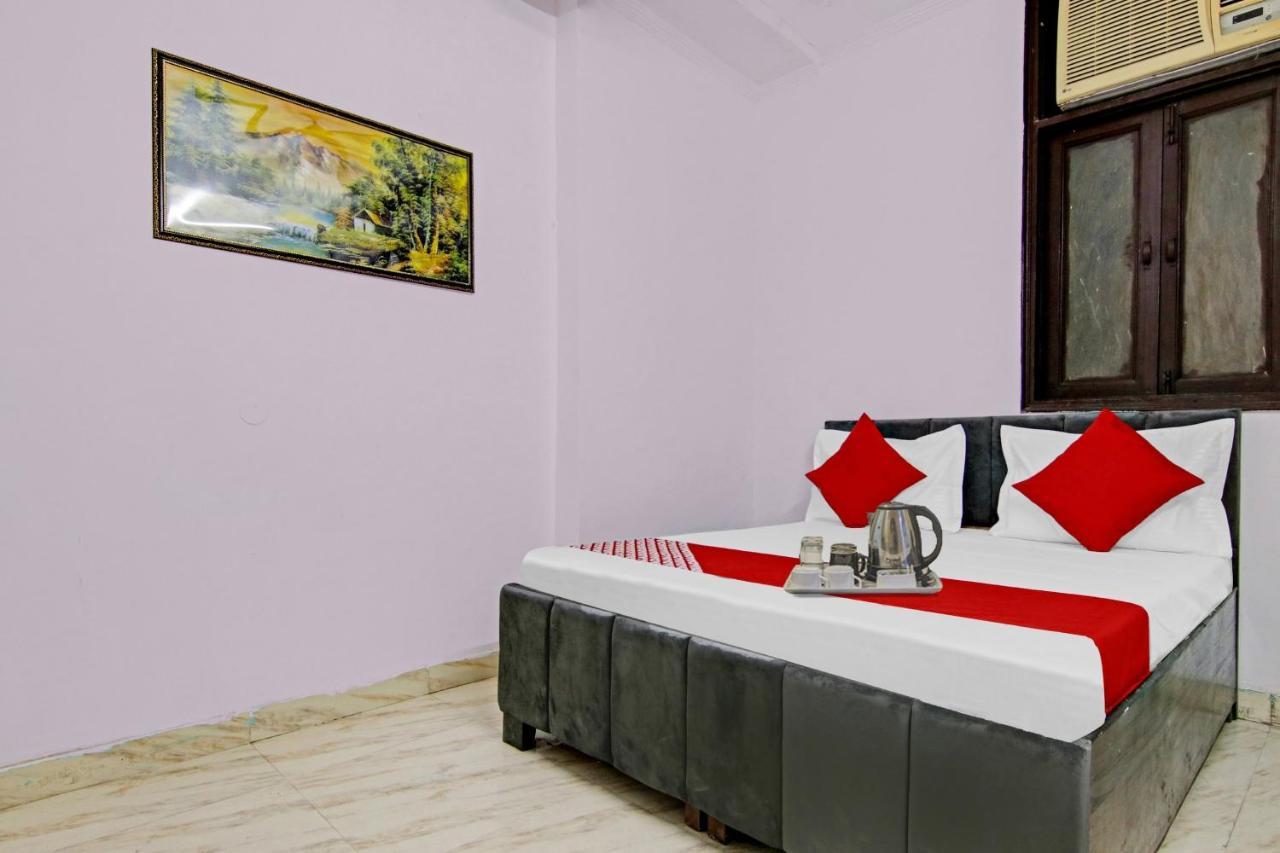Hotel O Chaudhary Villa New Delhi Exterior photo