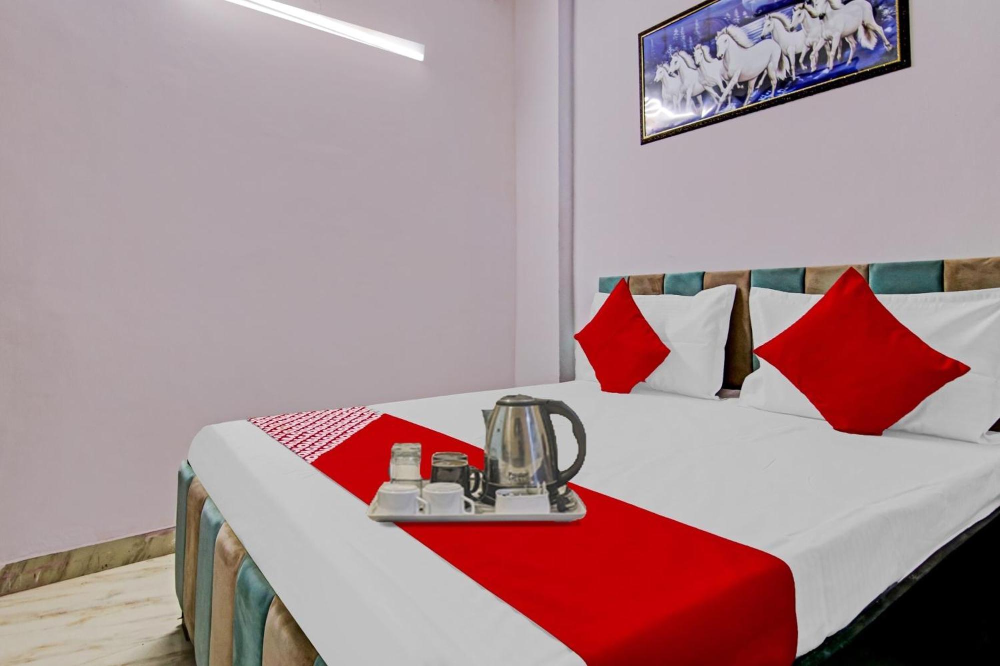 Hotel O Chaudhary Villa New Delhi Exterior photo